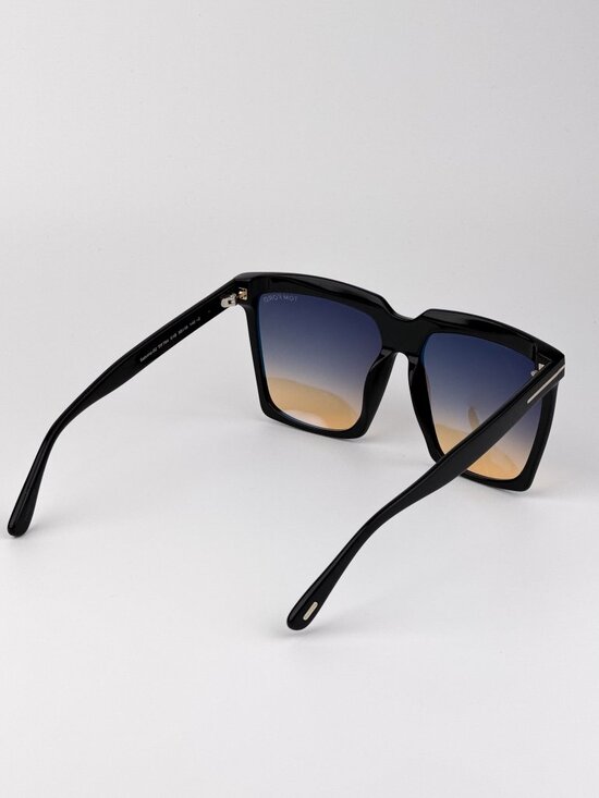 Tom Ford SABRINA-02 Women Sunglasses Black Gradient Oversized Square FT0764 01B main image 9